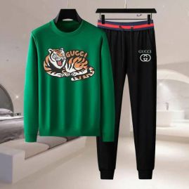 Picture of Gucci SweatSuits _SKUGucciM-4XL11Ln0928639